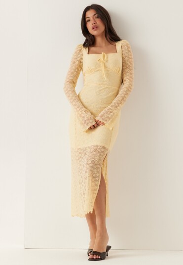 Bubbleroom Square Neck Lace Dress