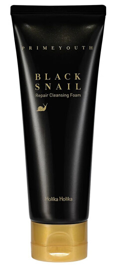Holika Prime Youth Black Snail Cleansing Foam 110 ml Steg 2: Vannbasert rengjøring