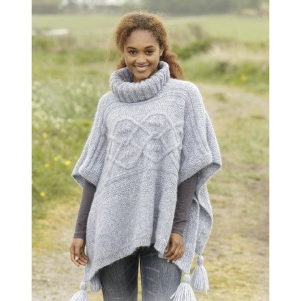 Alanna by DROPS Design Poncho Strikkeoppskrift str S XXXL