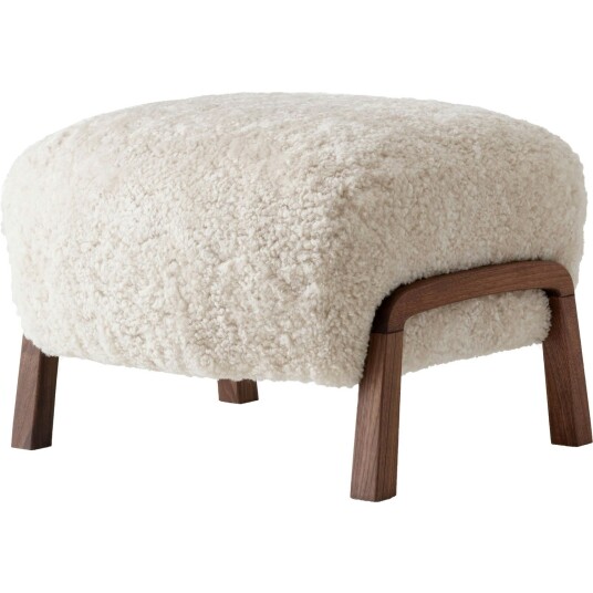 &Tradition Wulff ATD3 Puff Valnøtt/Sheepskin Moonlight