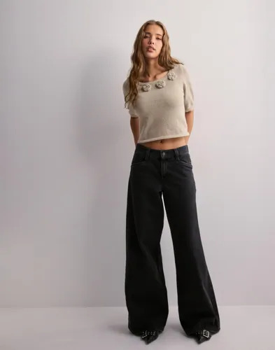 Pieces Pcflora 2/4 U Neck Knit Top D2D Fsy