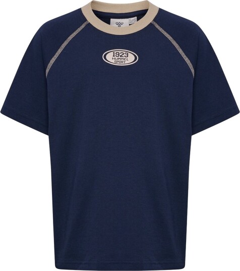 Hummel T skjorte HmlTimmi Raglan Dress Blues Hummel 6 år (116) T skjorte Beige Brun Marineblå