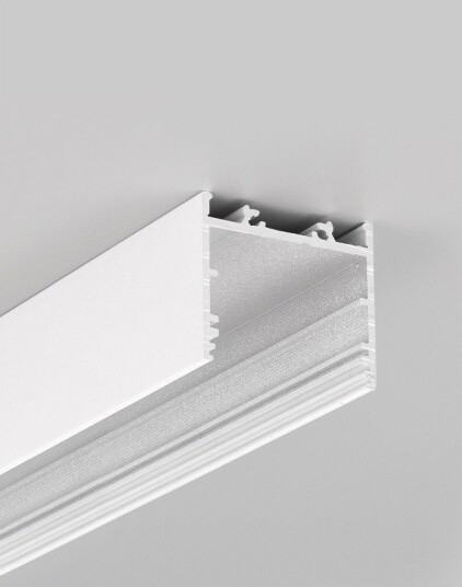 Topmet 2m aluminiumprofil VARIO30 02 ACDE 9/TY Hvit lakkert påbygging LED skinne Topmet 2m aluminiumprofil VARIO30 02 ACDE 9/TY Hvit lakkert påbygging LED skinne