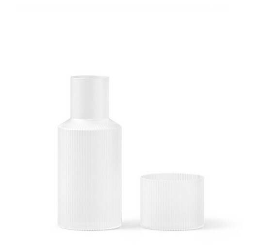 Ferm Living Ripple Small Carafe Set Frosted Lampemesteren Ferm Living Ripple Small Carafe Set Frosted Lampemesteren