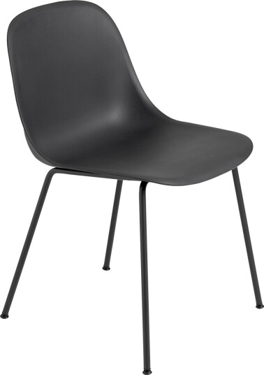 Muuto Fiber Spisestol med Base Sort Muuto Fiber Spisestol med Base Sort