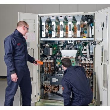 APC Advantage Ultra Service Plan - utvidet serviceavtale - 1 år - på stedet