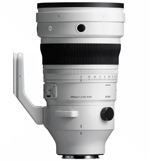 Sigma 200mm f/2 DG OS Sports L-Mount Lyssterk supertele