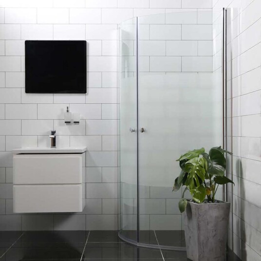 Dusjhjørne Bathlife Allsidig Rund Dør 45° + Rund Dør 45° Delvis Frostet Glass Dusjhjørne Bathlife Allsidig Rund Dør 45° + Rund Dør 45° Delvis Frostet Glass