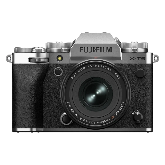 Fujifilm X-T5 Sølv m/ XF 16-50mm XF 16-50mm f/2.8-4.8 R LM WR Sort Fujifilm X-T5 Sølv m/ XF 16-50mm XF 16-50mm f/2.8-4.8 R LM WR Sort