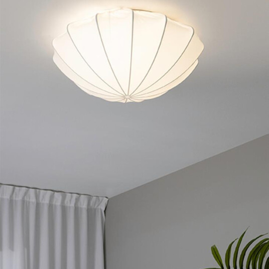 Marksløjd Camellia taklampe 50 - Hvit