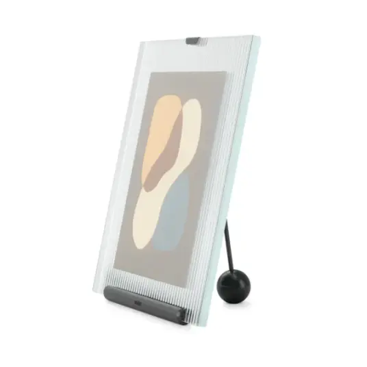 Umbra Flute Bilderamme 20x23cm Sort Umbra Flute Bilderamme 20x23cm Sort