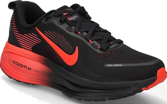 Nike Nike Vomero 18 - BLACK/BRIGHT CRIMSON-UNIVERSIT - 40.5