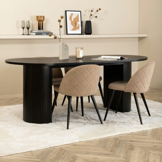 Spisegruppe Venture Home Bianca med 4 Valentina Sort Stitcthes Stoler