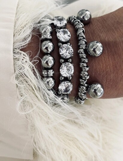 Bud to rose Velvet Globe Bracelet Silver Silver Bud to rose Velvet Globe Bracelet Silver Silver