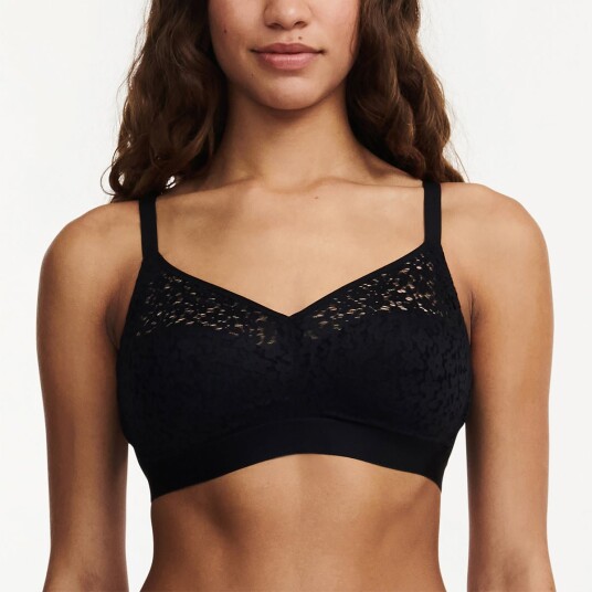 Chantelle EasyFeel Norah BH uten spiler svart Størrelse: 80C Kvinner Chantelle EasyFeel Norah BH uten spiler svart Størrelse: 80C Kvinner