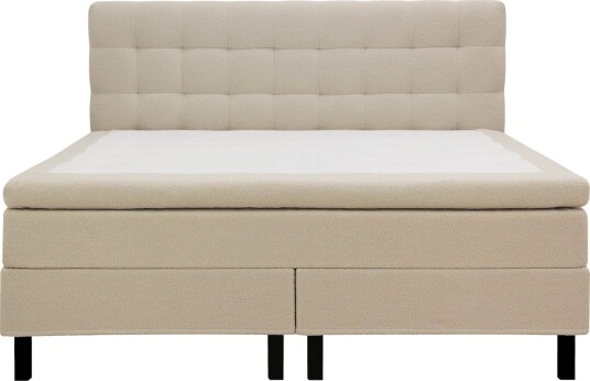 Hilton Komplett Sengpakke 160x200 cm Kontinentalseng med rutet sengegavl i teddy Beige / Teddy