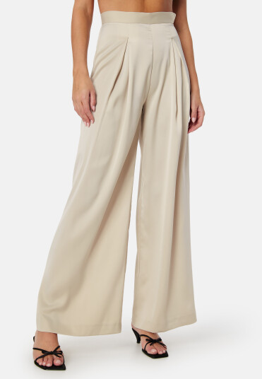 Bubbleroom Occasion Renae Satin Trousers Champagne 44