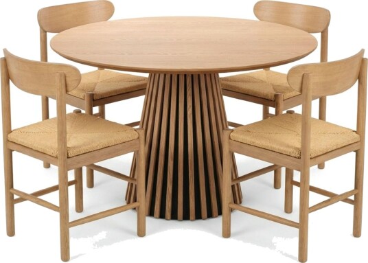 Peyra spisegruppe rund 110 cm eik med 4 Malte spisestoler  