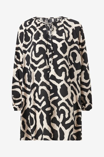 Vero Moda Tunika vmIris L/S Tunic Wvn Svart
