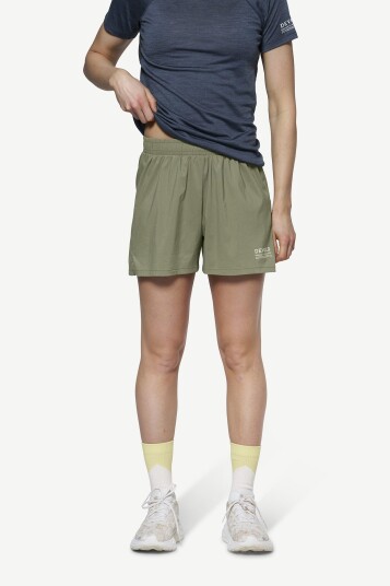 Devold Women"s Endurance Merino Shorts Lichen M Devold Women"s Endurance Merino Shorts Lichen M