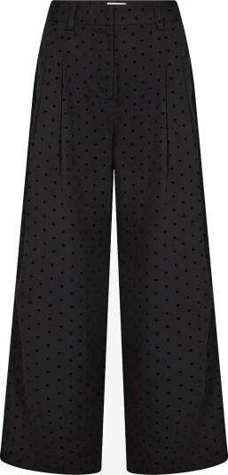 Levete Room Lr-Ursula - 9999 BLACK - 42