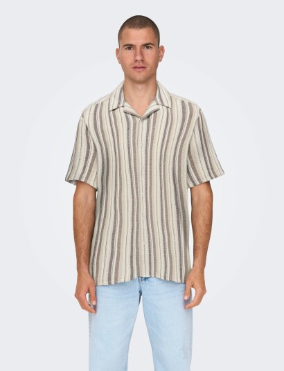 ONLY & SONS Onstrev Life Reg Stripe Ss Shirt Noos Beige XS ONLY & SONS Onstrev Life Reg Stripe Ss Shirt Noos Beige XS