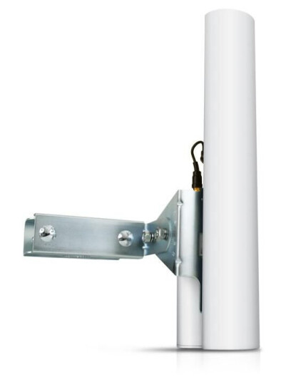 UBIQUITI 4.9-5.9 GHz airMAX BaseStation 16 dBi 120° w/ Rocket Kit
