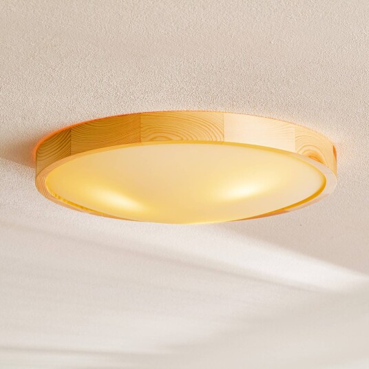 Envostar Zeus taklampe av tre furu Ø 47 cm Envostar Zeus taklampe av tre furu Ø 47 cm