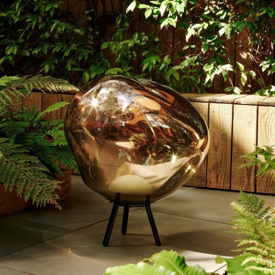 Melt Portable gulvlampe gull/svart IP44   Tom Dixon   Stue   Design   Plast   Trefotet