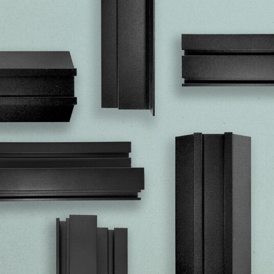 Opplev ekte håndverk – Gratis prøve på aluminiumsprofil | Premium materialer – Eksklusiv aluminiumsprøve fra Luxvindu Opplev ekte håndverk – Gratis prøve på aluminiumsprofil | Premium materialer – Eksklusiv aluminiumsprøve fra Luxvindu