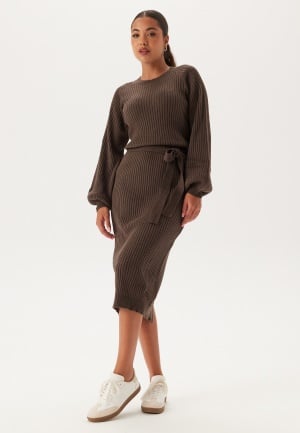 BUBBLEROOM Round Neck Rib Knitted Midi Dress Brown M