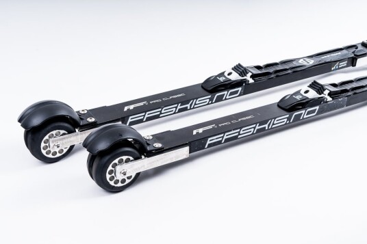 FF V Pro Classic Rulleski Black rm 3 FF V Pro Classic Rulleski Black rm 3