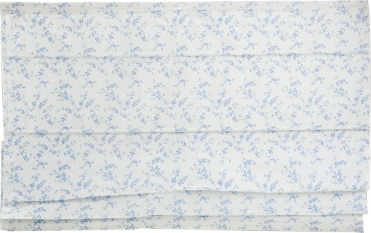 Songvaar® Liftgardin hvit m/blå blader 120x130cm Songvaar Songvaar® Liftgardin hvit m/blå blader 120x130cm Songvaar