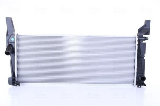 Radiator NISSENS 606246