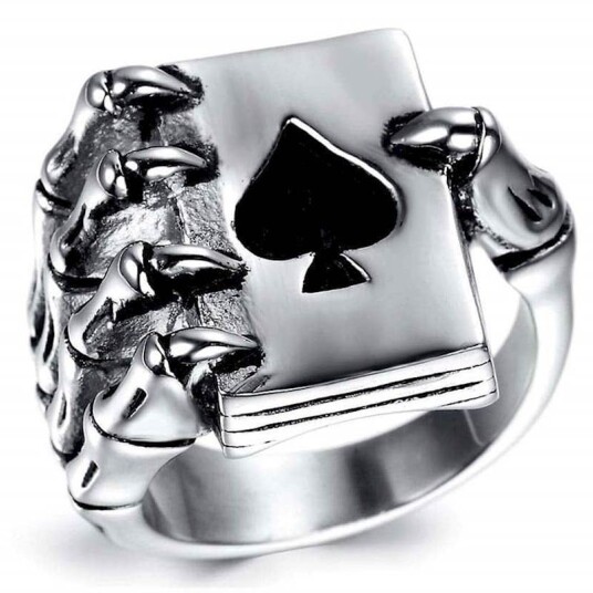 Poker hånd skallen