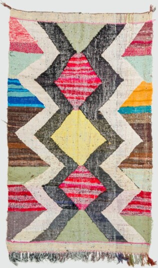 Marokkansk Boucherouite teppe 135 x 230 cm Størrelse: 135 x 230 cm