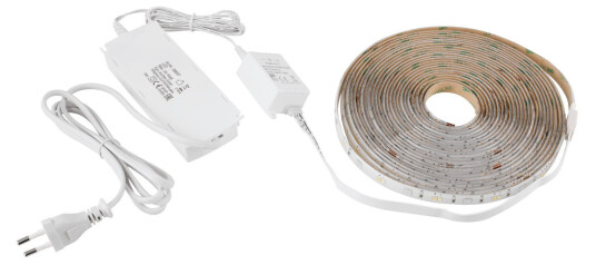 Stripes-Z Sett 8M RGB 2640 lumen, 2700-6500K