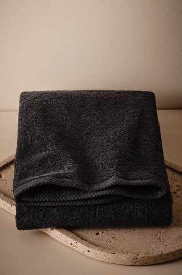 Jotex Badehåndkle 70x140 Cm Svart DARCY 21363290549