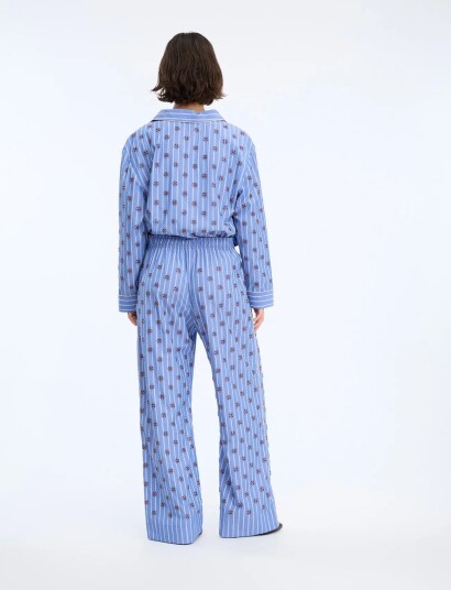 Munthe Viologen Blue 38