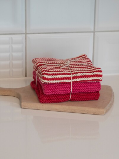 Viking Garn 2002 01Eb Klut Cerise
