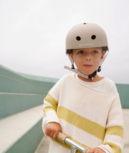 Banwood Classic Helmet Matte Black Beige One Size
