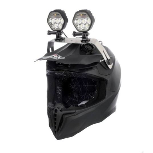 Enduro Hjelmpakke LUMONITE Navigator2 4195 lm / Oppladbar 2 lykt & batteri + hjelmfeste bue 8390 lm