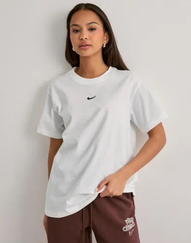 Nike Hvit W Nsw Classic Ss Tee