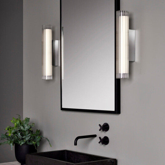 Astro Lighting Io 420 vegglampe IP44 - Krom Astro Lighting Io 420 vegglampe IP44 - Krom
