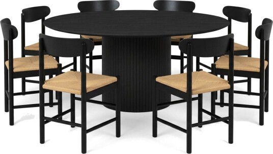 Kopparbo spisegruppe rund 180 cm svart med 8 Malte spisestoler
