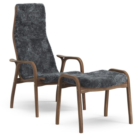 Swedese Lamino Lenestol Med Fotskammel Naturlakkert Valnøtt / Saueskinn Charcoal Swedese Lamino Lenestol Med Fotskammel Naturlakkert Valnøtt / Saueskinn Charcoal