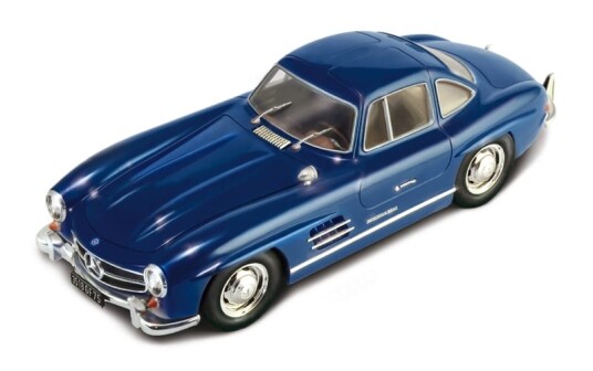 Italeri 1:24 Mercedes-Benz 300 SL Gullwing Modellbyggesett Italeri 1:24 Mercedes-Benz 300 SL Gullwing Modellbyggesett