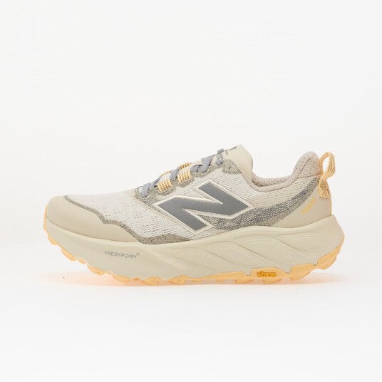 New Balance Women"s Freshfoam Hierro V9 Sea Salt / White Peach 39