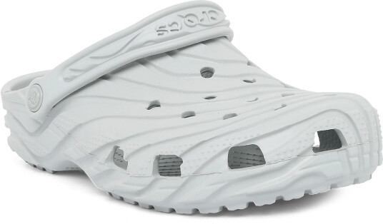 Crocs Classic Erosion Clog   Grey   48/49