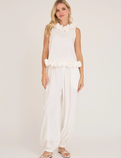 A View Vidaisy Top White 38 A View Vidaisy Top White 38